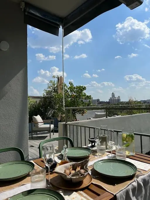 Apartament Marvelous Park View - Big Terrace - 2Bdr Bukareszt