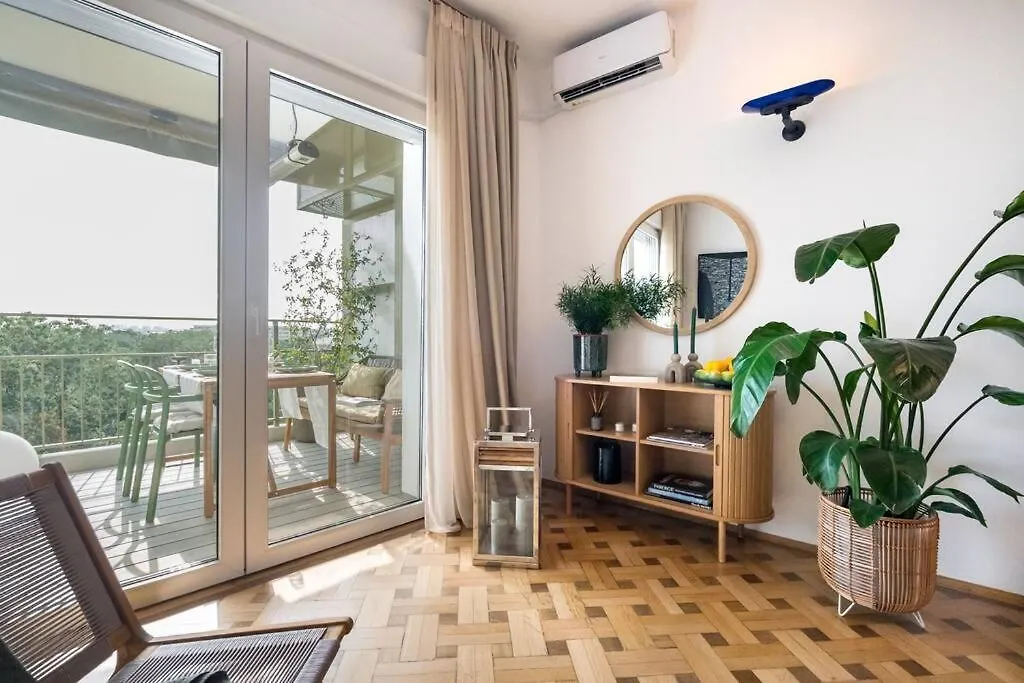 Marvelous Park View - Big Terrace - 2Bdr Apartment Bucharest